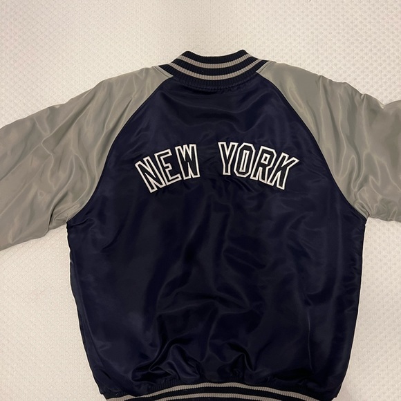 Rare Majestic reversible New York Yankee jacket - Picture 2 of 7